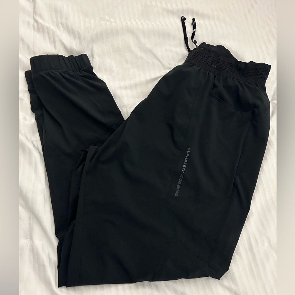 Alphalete Joggers